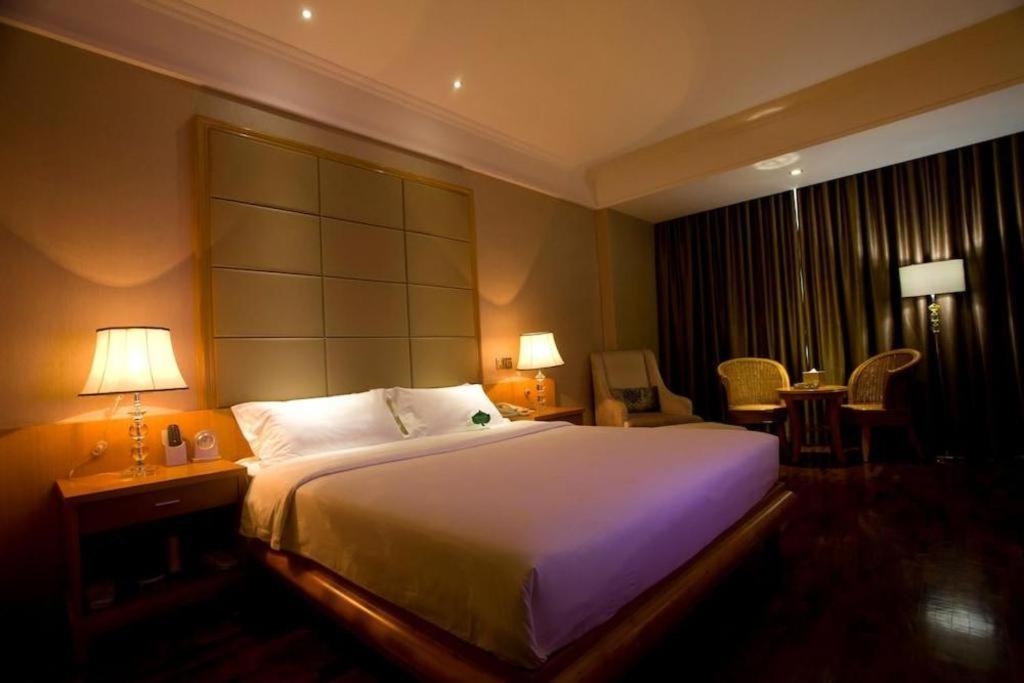 San Jiang Grand Hotel Виентиане Екстериор снимка