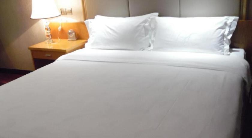 San Jiang Grand Hotel Виентиане Екстериор снимка